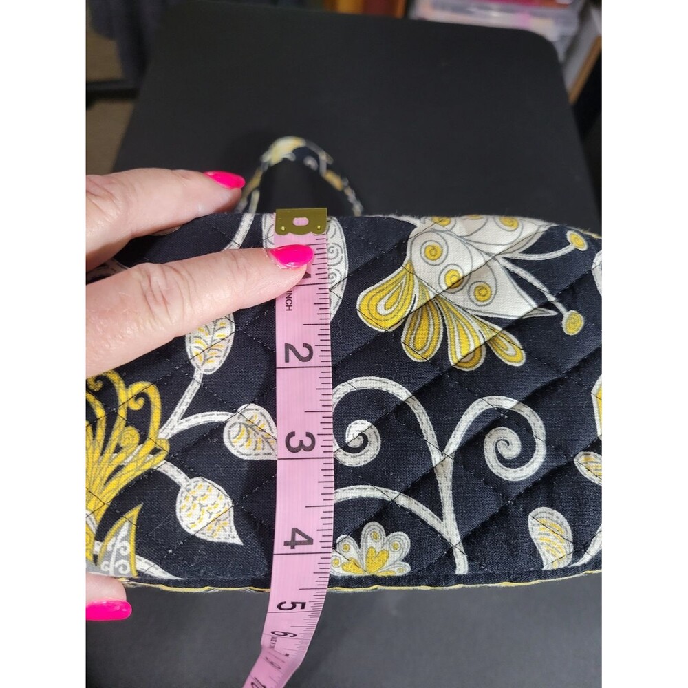 Vera Bradley Tote Bag Women Small Black Yellow Excellent Yellow Bird Quilted Bag - Picture 9 of 9